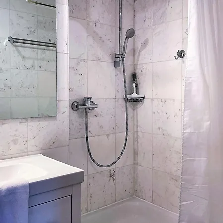 Stuenkel Links, Helgolaender Strasse * Wyk auf Föhr