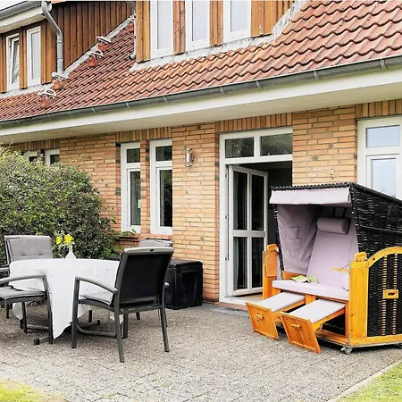 Stuenkel Links, Helgolaender Strasse