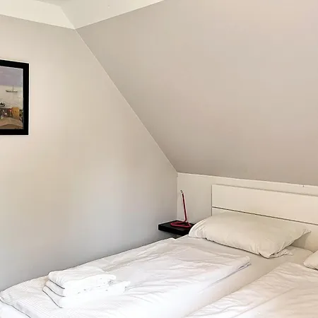 Stuenkel Links, Helgolaender Strasse