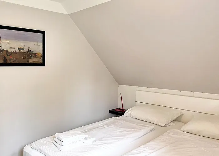 Stuenkel Links, Helgolaender Strasse